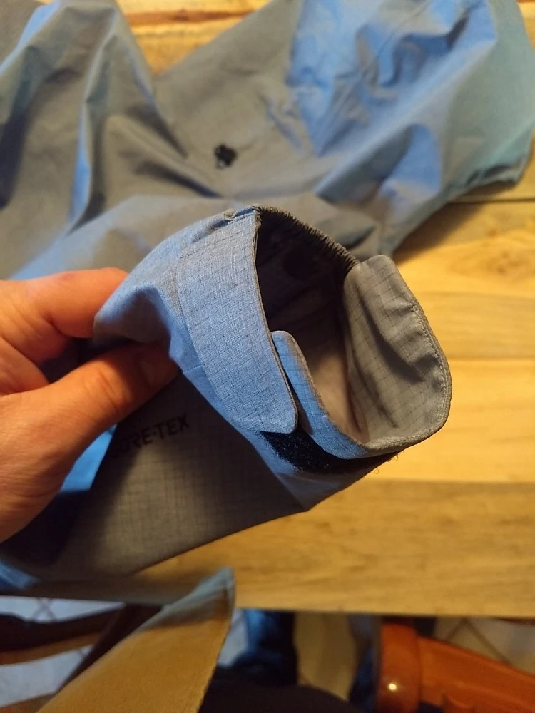 Gore H5 Gore-Tex Active Hooded Jacket - Image 18